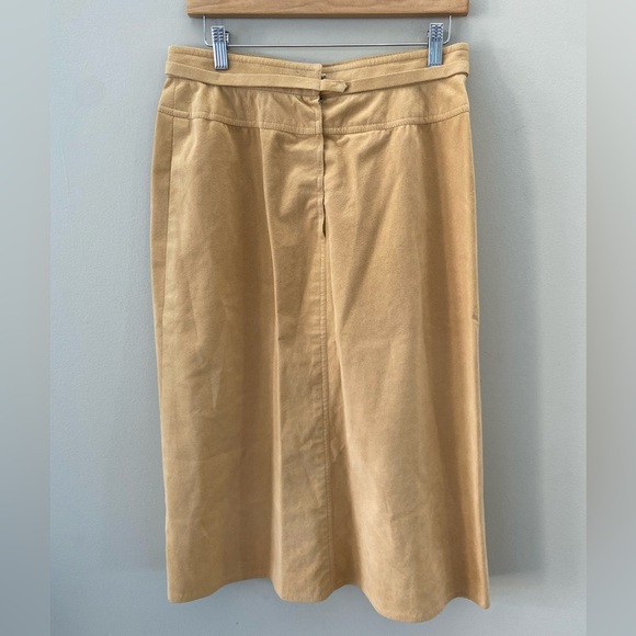Western Vintage Canadian Made 70’s Khaki Tan Suede Midi Belted Skirt - Picture 3 of 7